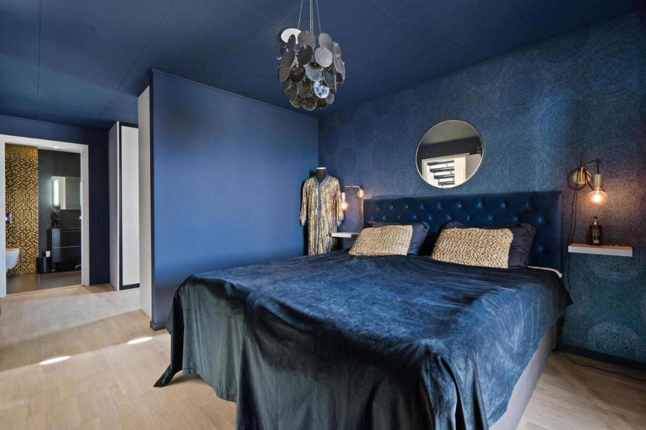 Nydelig Moderne Villa Med Fantastisk Beliggenhet. Kabelvåg Kültér fotó